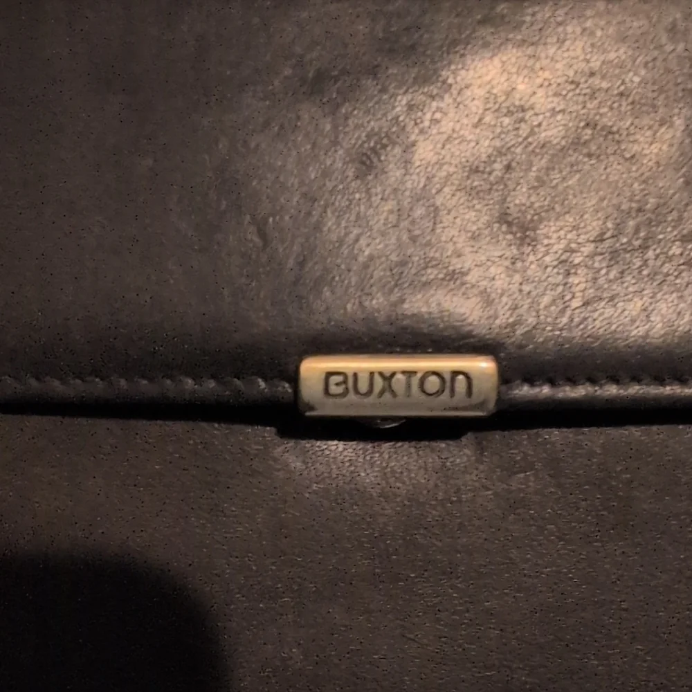 Brown Buxton Wallet With Kisslock Coin Compartment